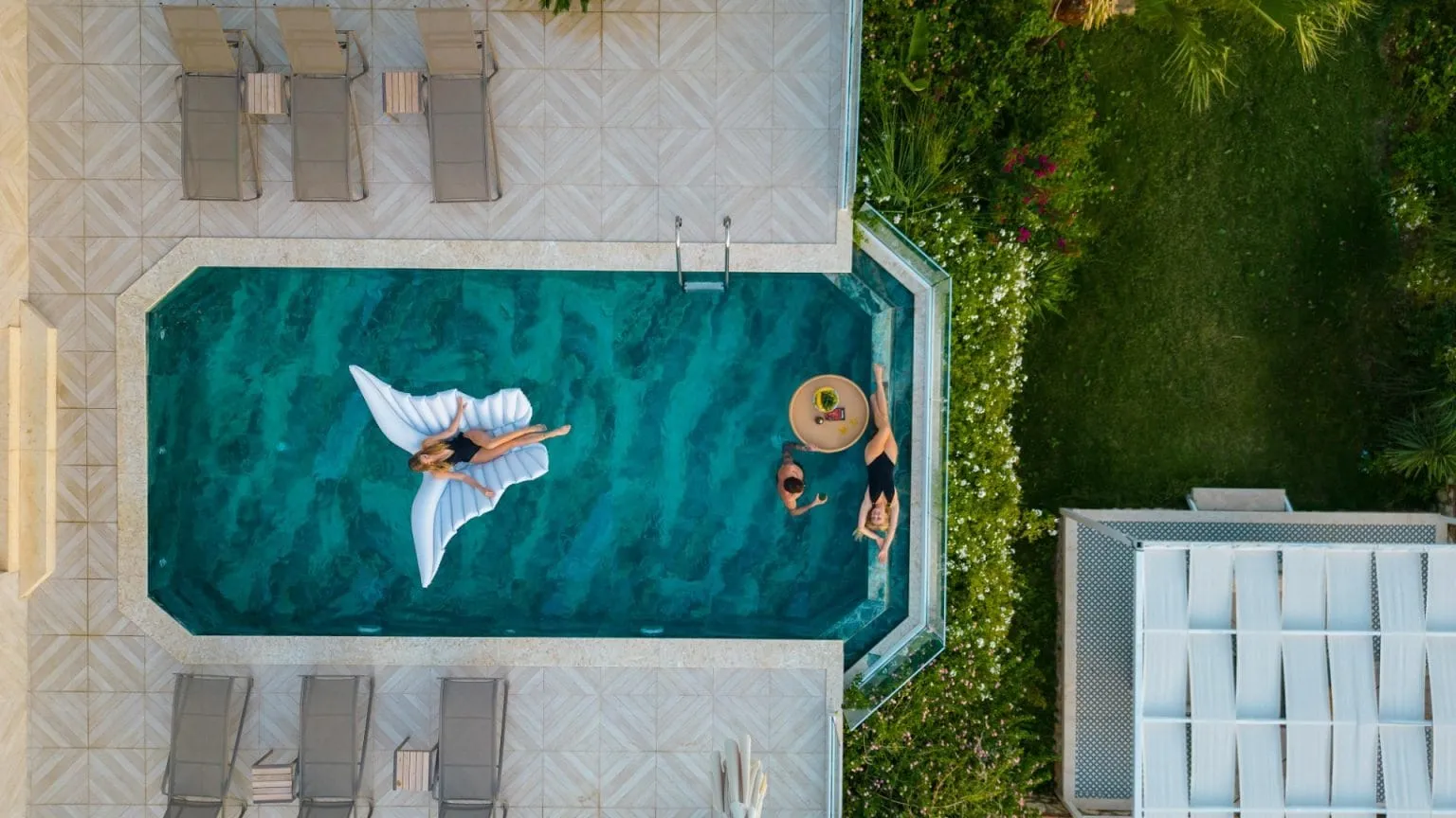 Villa Elena Beyaz 1 — fotoğraf 1