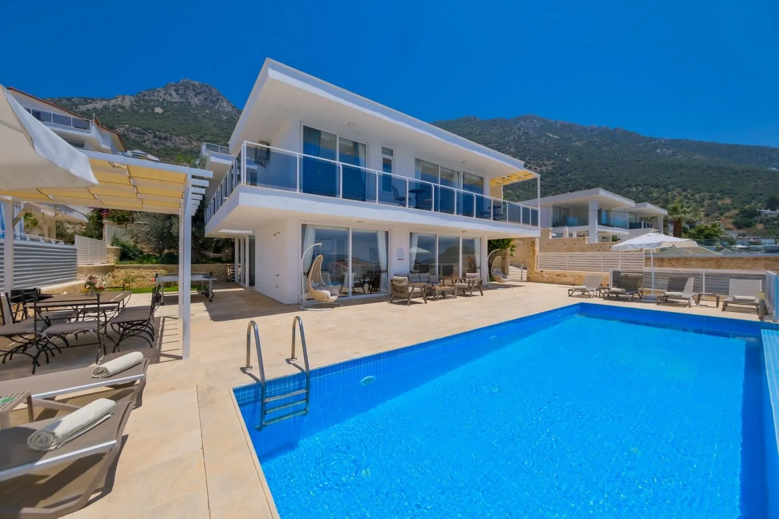 Villa Lumiere 2 — fotoğraf 1