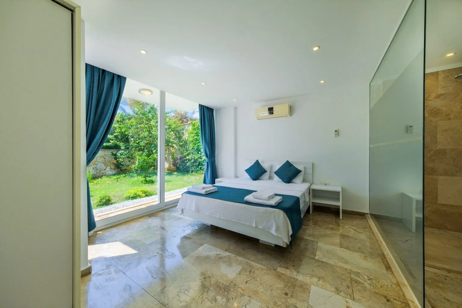 Villa Lumiere 3 — fotoğraf 34