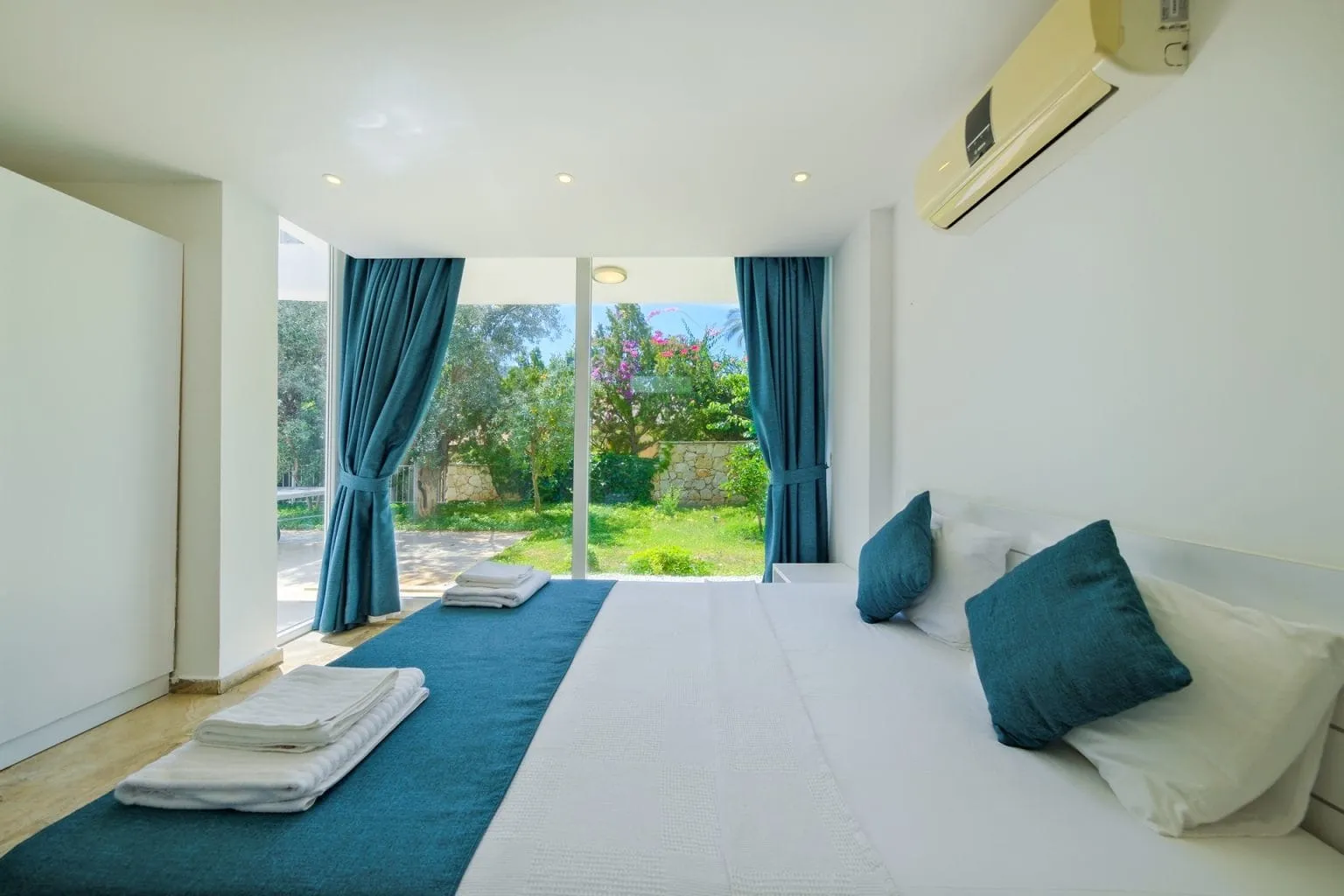 Villa Lumiere 3 — fotoğraf 36