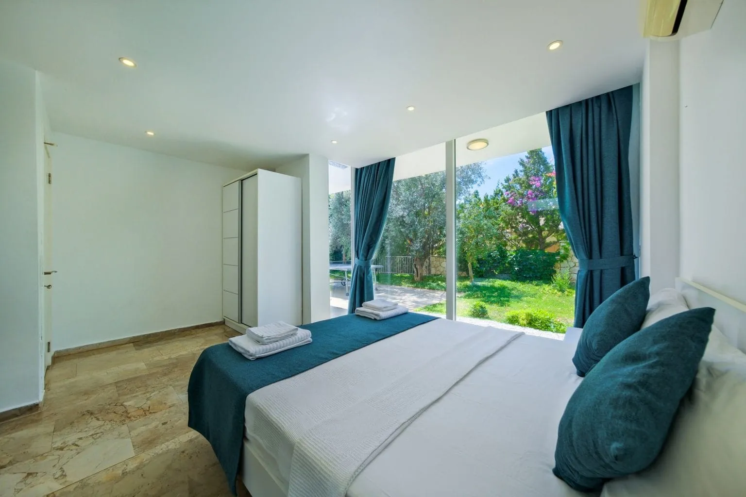 Villa Lumiere 3 — fotoğraf 37