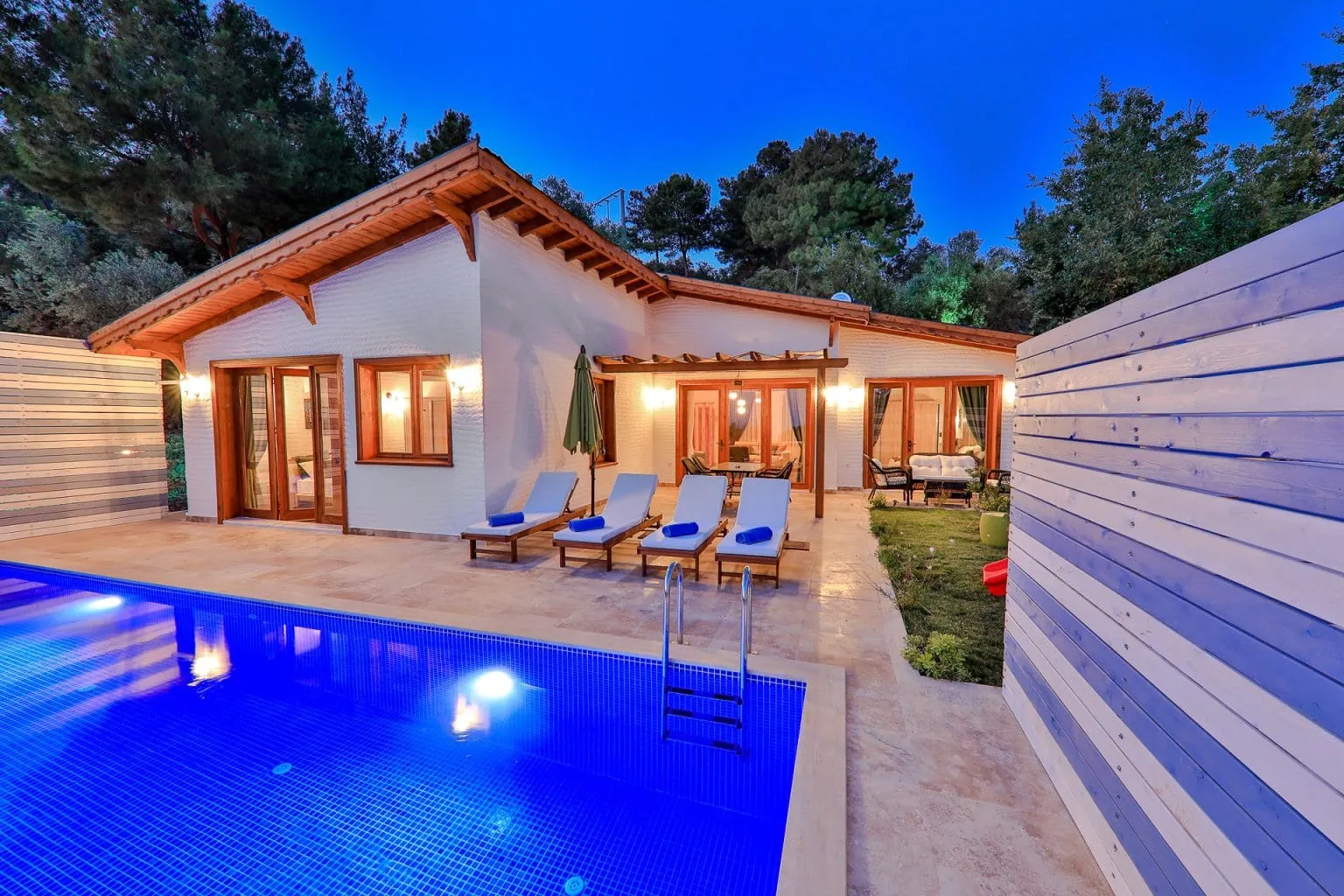 Villa Sunset 2 — fotoğraf 1