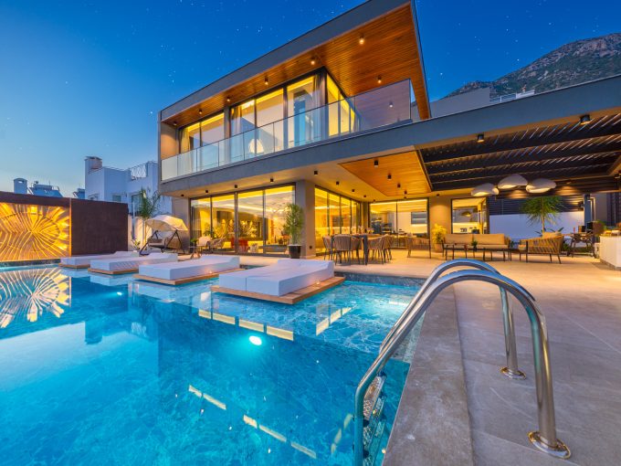 Villa supernova 1